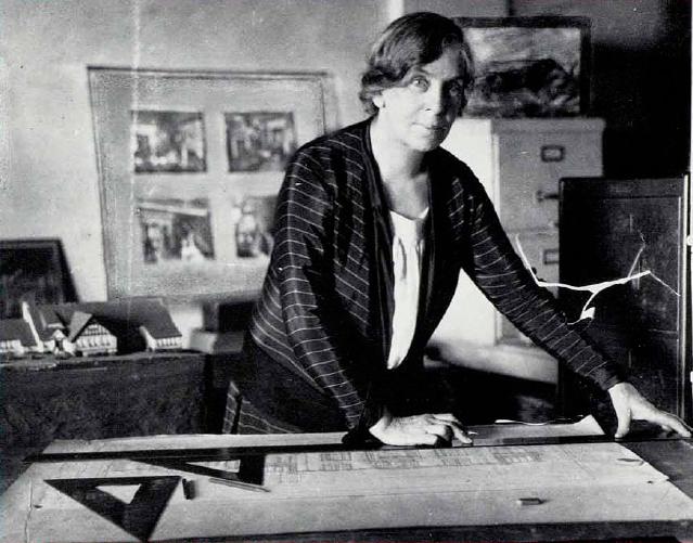 katherine-c-budd-in-her-madison-ave-office-ca-1918-from-the-exceptional-one-women-in-american-architecture-1888-1988-image-courtesy-of-victoria-budd-opperman-coll